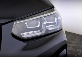 Подержанный автомобиль BMW X3 2024 года (17 фото)