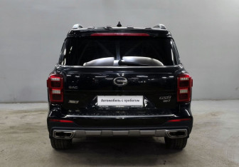 Подержанный автомобиль GAC GS8 2020 года (6 фото)