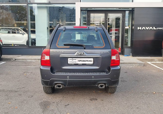 Подержанный автомобиль Kia Sportage 2010 года (6 фото)