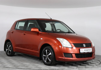 Подержанный автомобиль Suzuki Swift Hatchback 2008 года (2 фото)