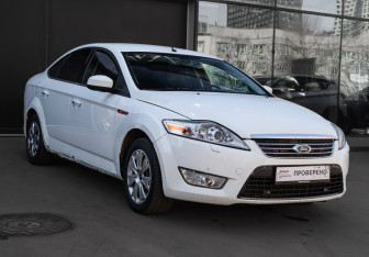 Подержанный автомобиль Ford Mondeo Sedan 2008 года (3 фото)