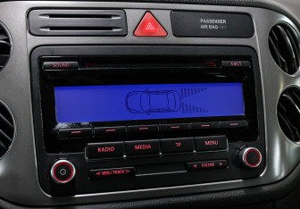Подержанный автомобиль Volkswagen Tiguan 2009 года (19 фото)