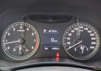 Подержанный автомобиль Hyundai Tucson 2020 года (15 фото)