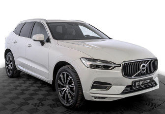 Подержанный автомобиль Volvo XC60 2020 года (3 фото)