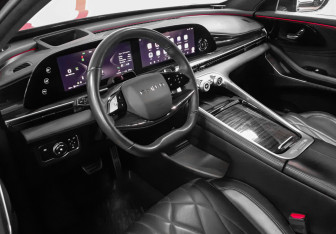 Подержанный автомобиль Exeed RX 2023 года (7 фото)