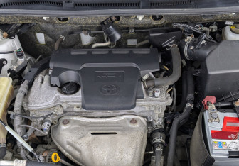 Подержанный автомобиль Toyota RAV4 2018 года (9 фото)