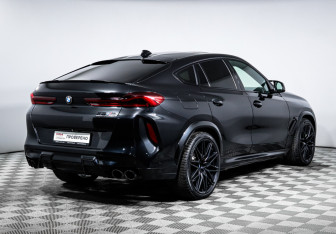 Подержанный автомобиль BMW X6 M 2020 года (5 фото)