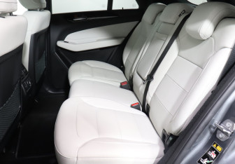 Подержанный автомобиль Mercedes-Benz GLE 2018 года (10 фото)