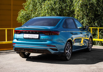 Подержанный автомобиль Geely Emgrand 2023 года (4 фото)