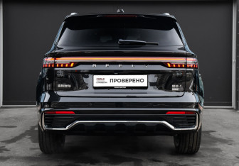 Подержанный автомобиль Geely Monjaro 2026 года (5 фото)