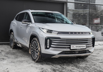 Подержанный автомобиль Exeed TXL 2022 года (3 фото)