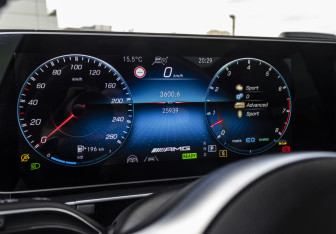 Подержанный автомобиль Mercedes-Benz GLE AMG 2023 года (14 фото)