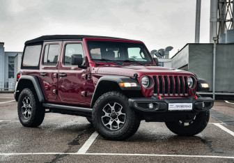 Подержанный автомобиль Jeep Wrangler 2021 года (23 фото)
