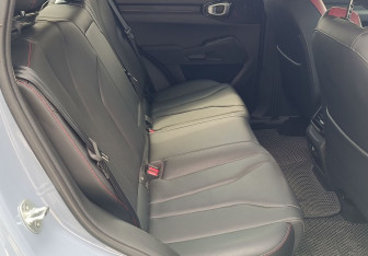 Подержанный автомобиль Haval H3 2024 года (11 фото)