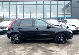 Подержанный автомобиль LADA (ВАЗ) Kalina Hatchback 2013 года (5 фото)