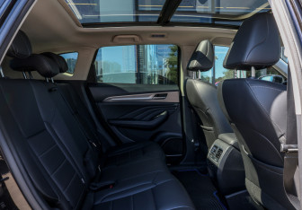 Подержанный автомобиль Haval F7 2019 года (12 фото)