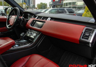 Подержанный автомобиль Land Rover Range Rover Sport 2015 года (7 фото)