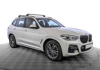 Подержанный автомобиль BMW X3 2021 года (3 фото)