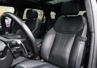 Подержанный автомобиль Land Rover Range Rover Sport 2022 года (17 фото)