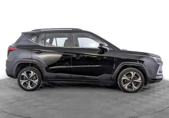 Подержанный автомобиль Москвич 3 2023 года (4 фото)