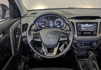 Подержанный автомобиль Hyundai Creta 2020 года (22 фото)