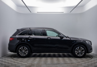 Подержанный автомобиль Mercedes-Benz GLC Coupe 2015 года (4 фото)