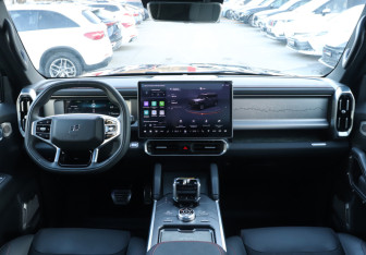 Подержанный автомобиль Jetour T2 2024 года (12 фото)