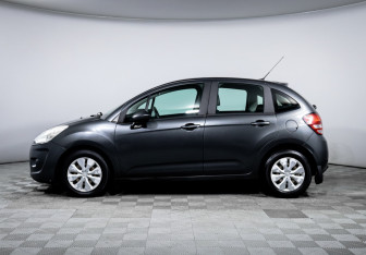Подержанный автомобиль Citroen C3 Hatchback 2012 года (8 фото)