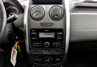 Подержанный автомобиль LADA (ВАЗ) Largus Wagon 2021 года (15 фото)