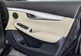 Подержанный автомобиль Infiniti QX50 2021 года (25 фото)