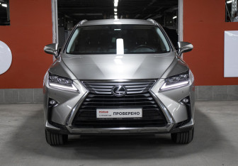 Подержанный автомобиль Lexus RX 2019 года (2 фото)