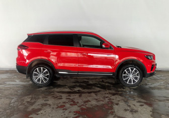 Подержанный автомобиль Geely Atlas Pro 2023 года (8 фото)