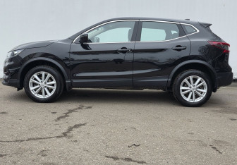 Подержанный автомобиль Nissan Qashqai 2021 года (8 фото)