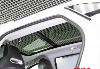 Подержанный автомобиль Changan UNI-K 2023 года (12 фото)