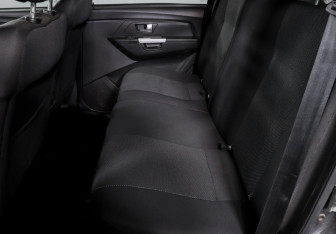 Подержанный автомобиль УАЗ Pickup 2024 года (10 фото)