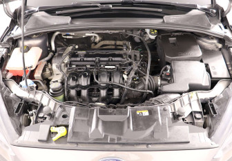 Подержанный автомобиль Ford Focus Hatchback 2018 года (6 фото)