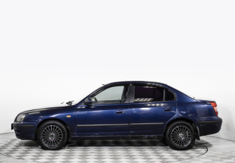 Подержанный автомобиль Hyundai Elantra Sedan 2008 года (8 фото)