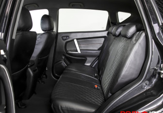 Подержанный автомобиль Geely Emgrand X7 2016 года (11 фото)