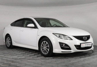 Подержанный автомобиль Mazda 6 Liftback 2011 года (3 фото)