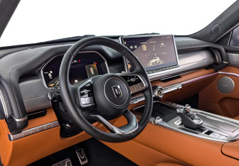 Подержанный автомобиль Tank 700 2024 года (15 фото)