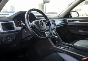 Подержанный автомобиль Volkswagen Teramont 2019 года (9 фото)
