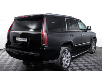 Подержанный автомобиль Cadillac Escalade Suv 2015 года (5 фото)
