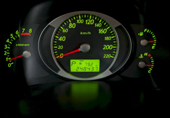 Подержанный автомобиль Hyundai Tucson 2007 года (25 фото)