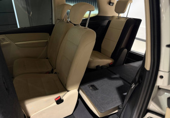 Подержанный автомобиль SEAT Alhambra 2011 года (10 фото)