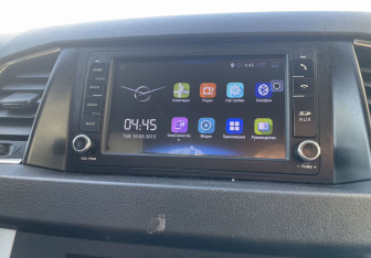 Подержанный автомобиль УАЗ Patriot 2018 года (15 фото)