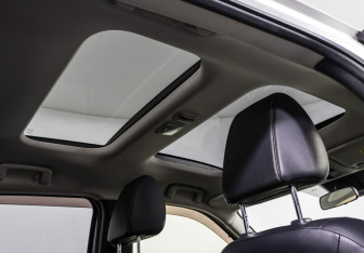 Подержанный автомобиль Mitsubishi Eclipse Cross 2018 года (18 фото)