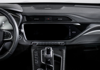 Подержанный автомобиль Geely Atlas Pro 2024 года (13 фото)