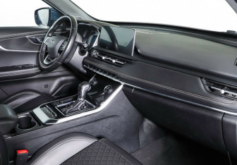 Подержанный автомобиль Chery Tiggo 8 2021 года (11 фото)