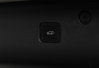 Подержанный автомобиль Changan UNI-K 2023 года (21 фото)