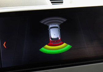 Подержанный автомобиль BMW X2 2019 года (16 фото)